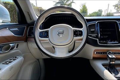 2018 Volvo XC90 T6 Inscription