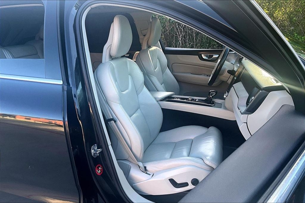 2018 Volvo XC60 T6 Inscription