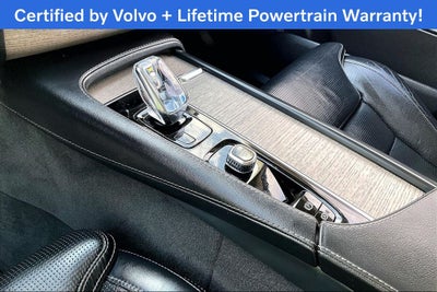 2022 Volvo XC90 Recharge Plug-In Hybrid T8 Inscription 6 Passenger