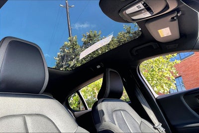 2023 Volvo C40 Recharge Pure Electric Twin Core