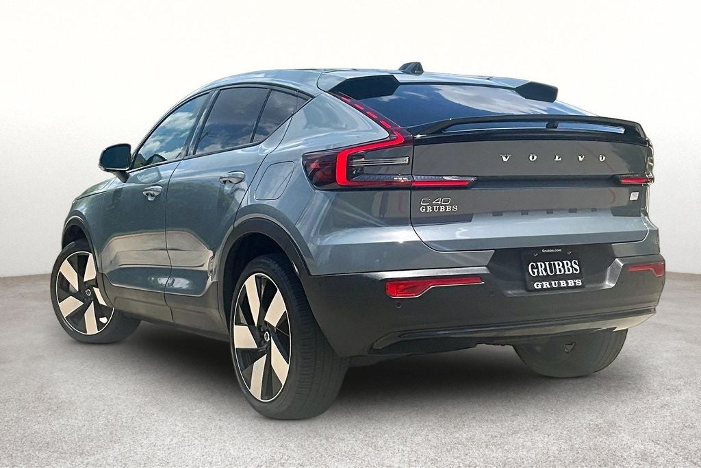 2023 Volvo C40 Recharge Pure Electric Twin Plus