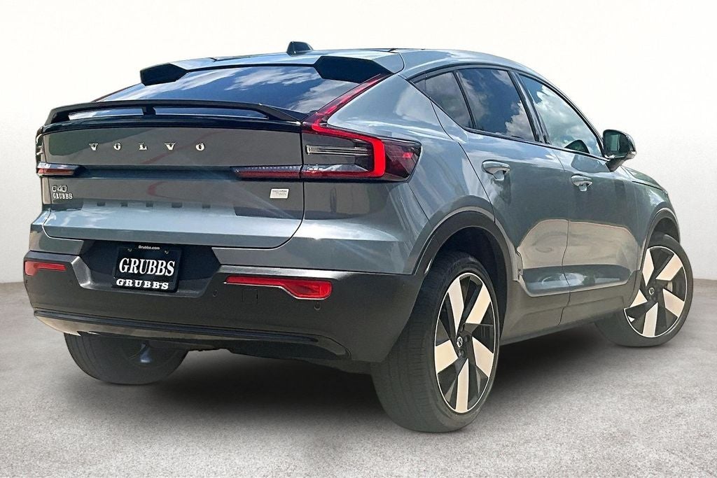 2023 Volvo C40 Recharge Pure Electric Twin Plus