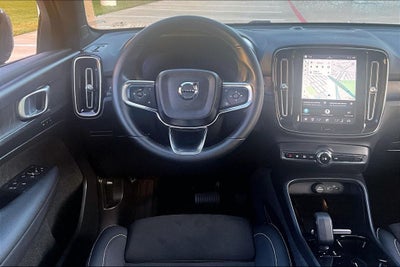 2023 Volvo C40 Recharge Pure Electric Twin Plus