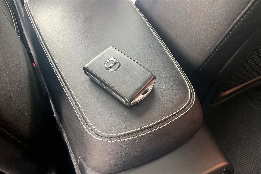 2023 Volvo C40 Recharge Pure Electric Twin Plus