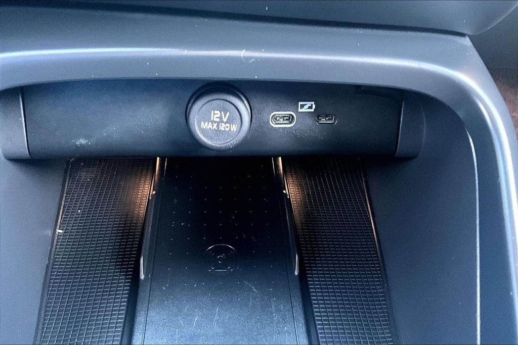2023 Volvo C40 Recharge Pure Electric Ultimate
