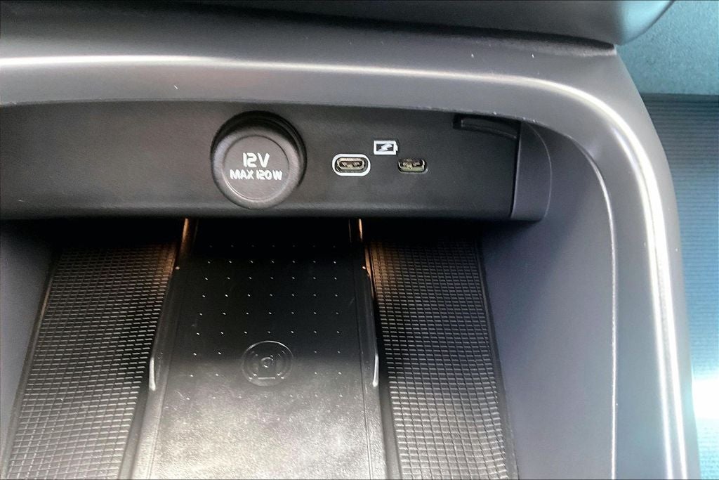 2023 Volvo C40 Recharge Pure Electric Ultimate