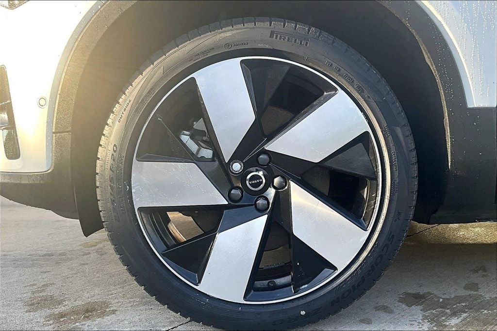 2023 Volvo C40 Recharge Pure Electric Ultimate