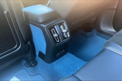 2023 Volvo C40 Recharge Pure Electric Ultimate