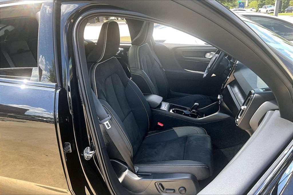 2023 Volvo C40 Recharge Pure Electric Ultimate