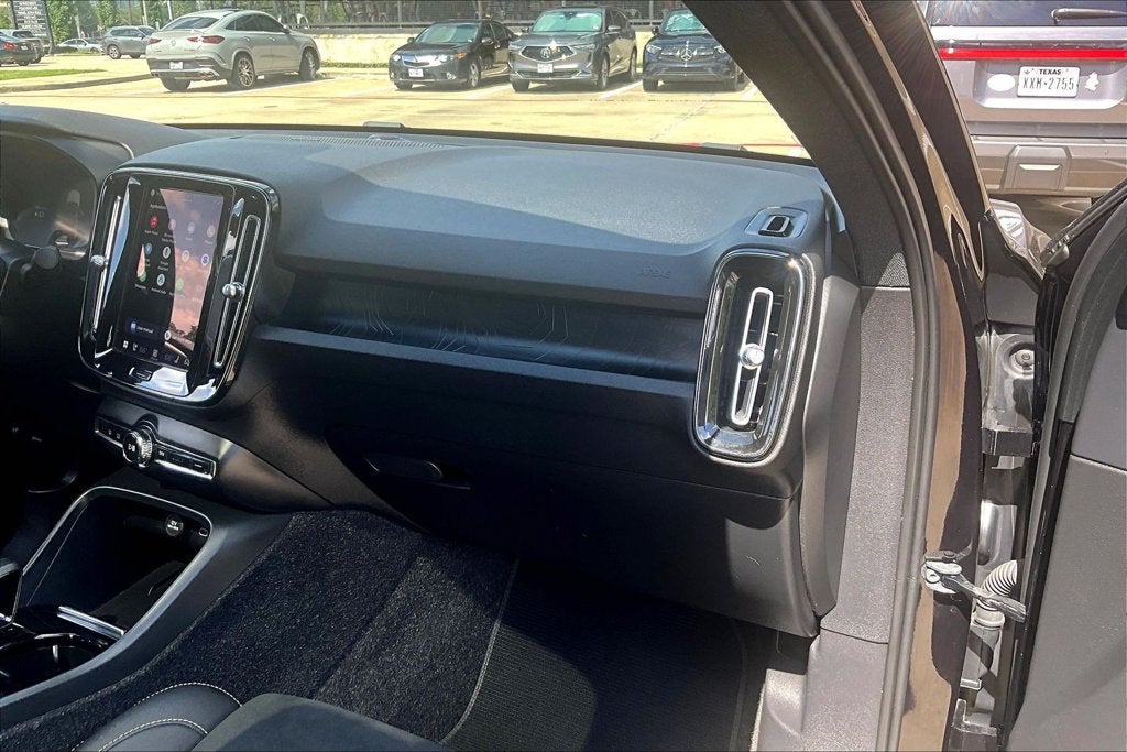 2023 Volvo C40 Recharge Pure Electric Ultimate