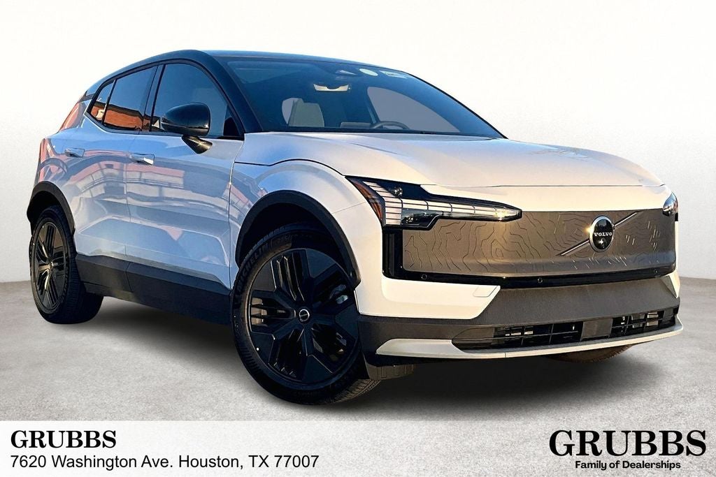 2026 Volvo EX30 Twin Motor Cross Country Ultra