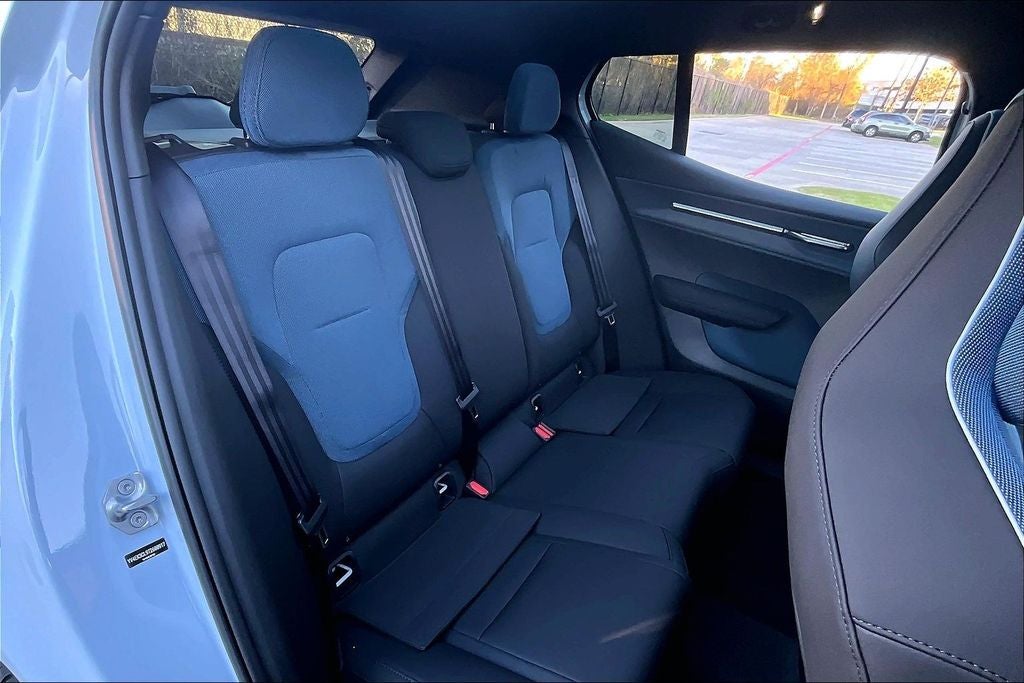 2026 Volvo EX30 Twin Motor Cross Country Ultra