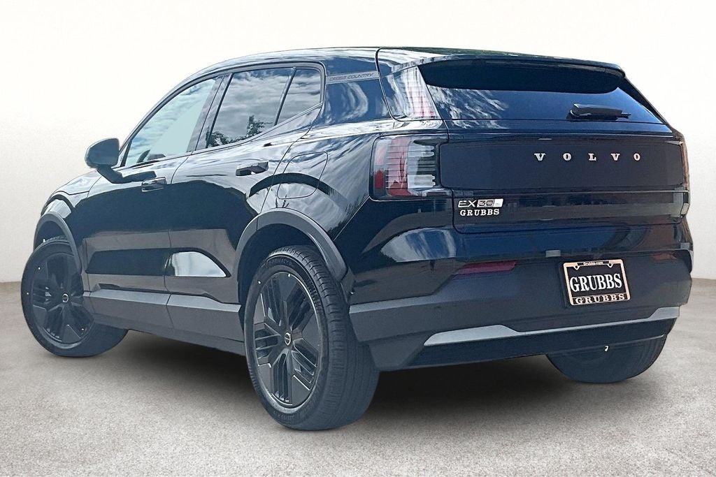 2026 Volvo EX30 Twin Motor Cross Country Ultra