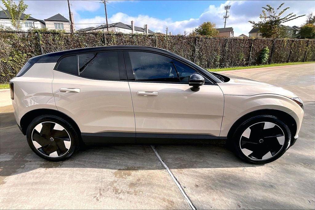 2026 Volvo EX30 Twin Motor Performance Plus