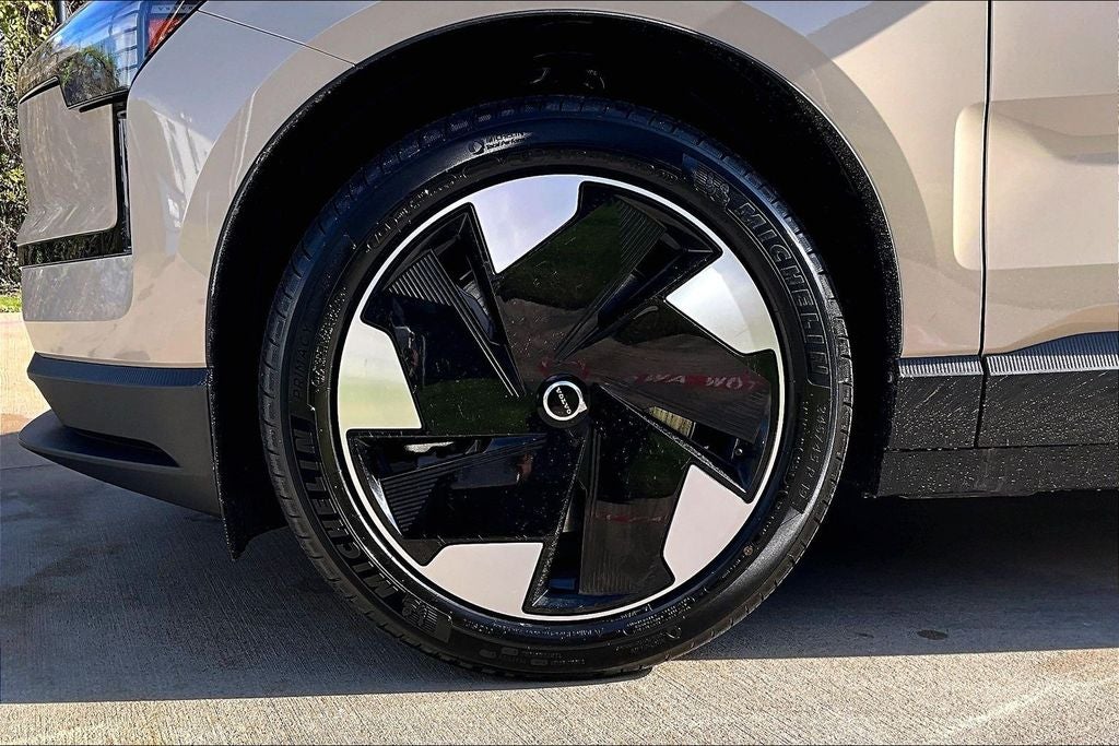 2026 Volvo EX30 Twin Motor Performance Plus