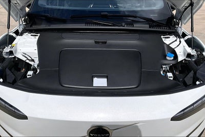 2026 Volvo EX30 Twin Motor Performance Ultra