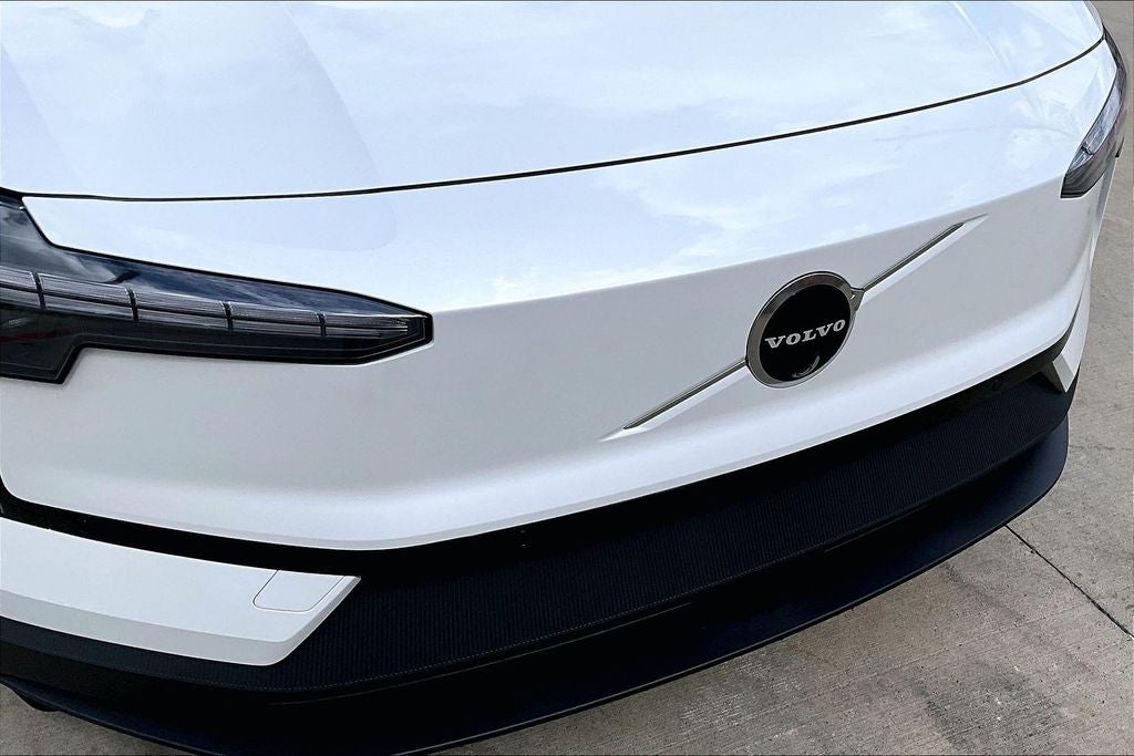 2026 Volvo EX30 Twin Motor Performance Ultra