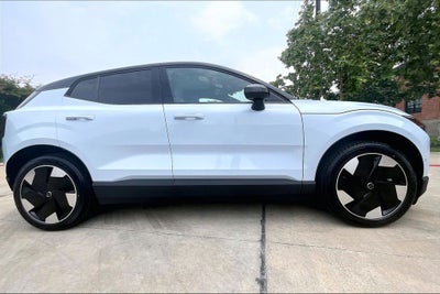 2026 Volvo EX30 Twin Motor Performance Ultra