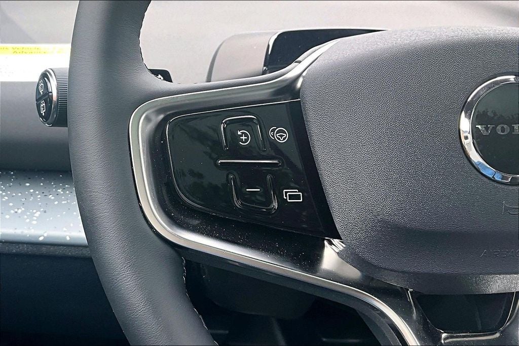 2026 Volvo EX30 Twin Motor Performance Ultra