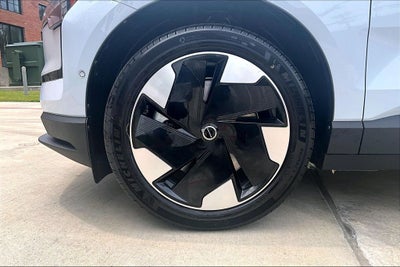 2026 Volvo EX30 Twin Motor Performance Ultra