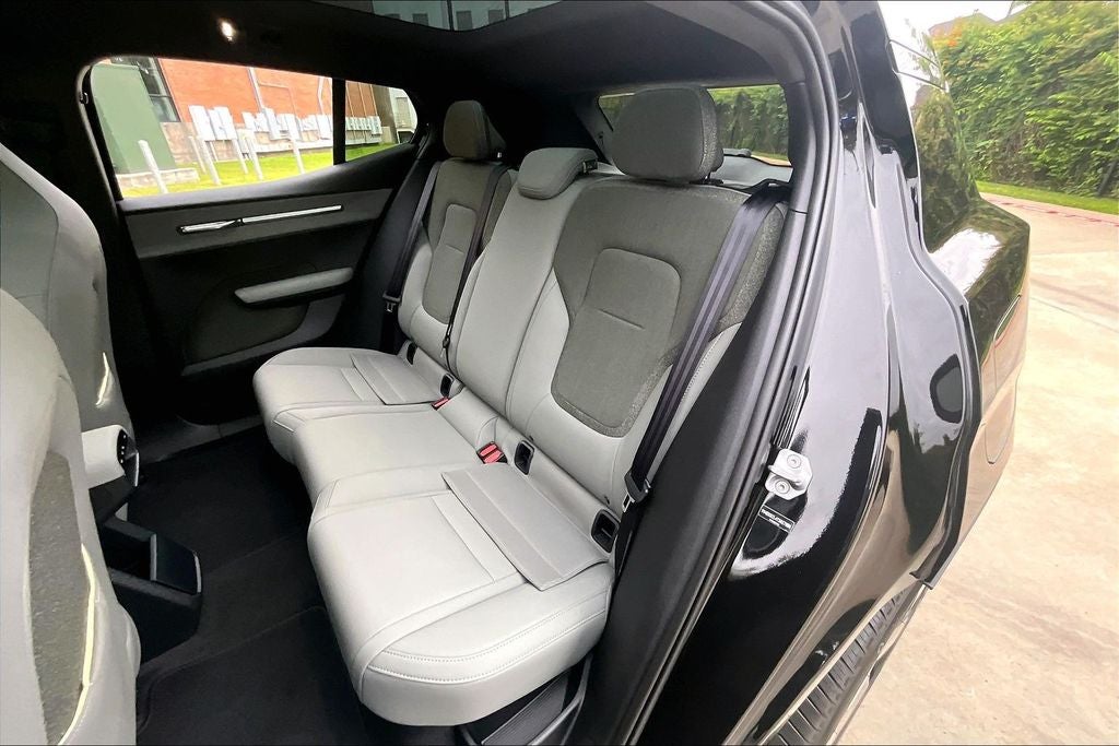 2026 Volvo EX30 Twin Motor Performance Ultra