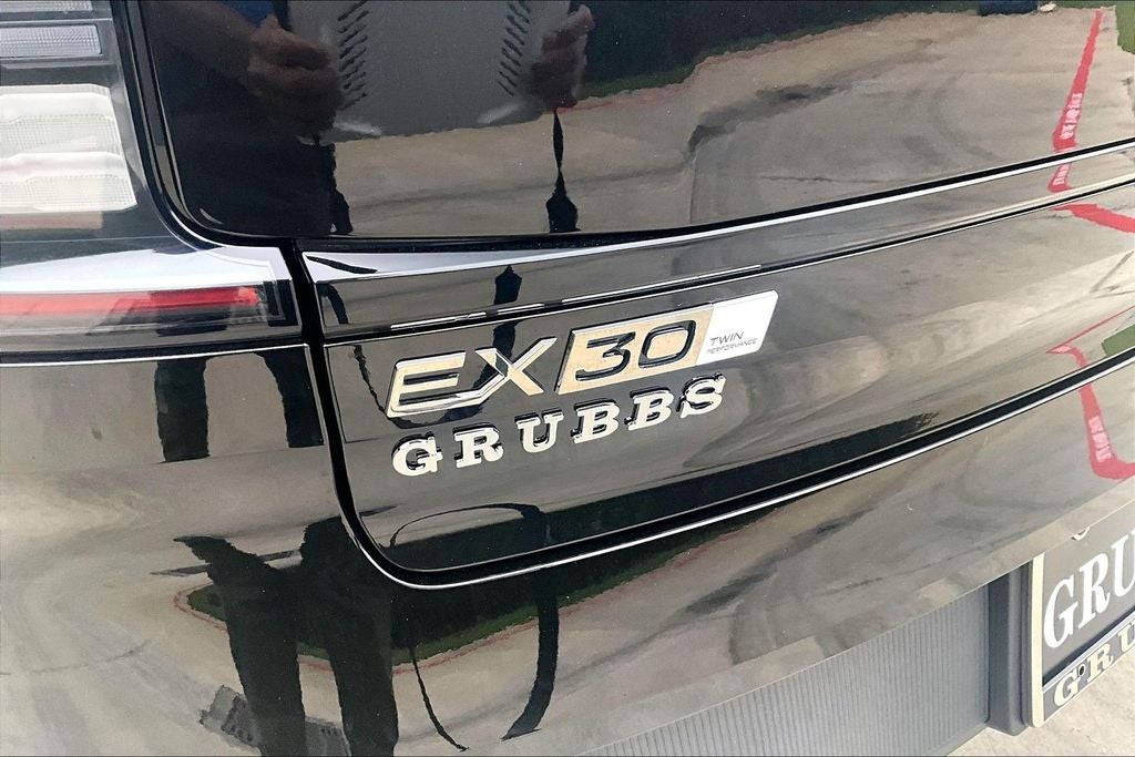 2026 Volvo EX30 Twin Motor Performance Ultra