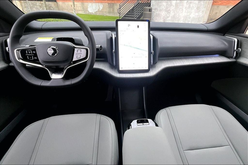 2026 Volvo EX30 Twin Motor Performance Ultra