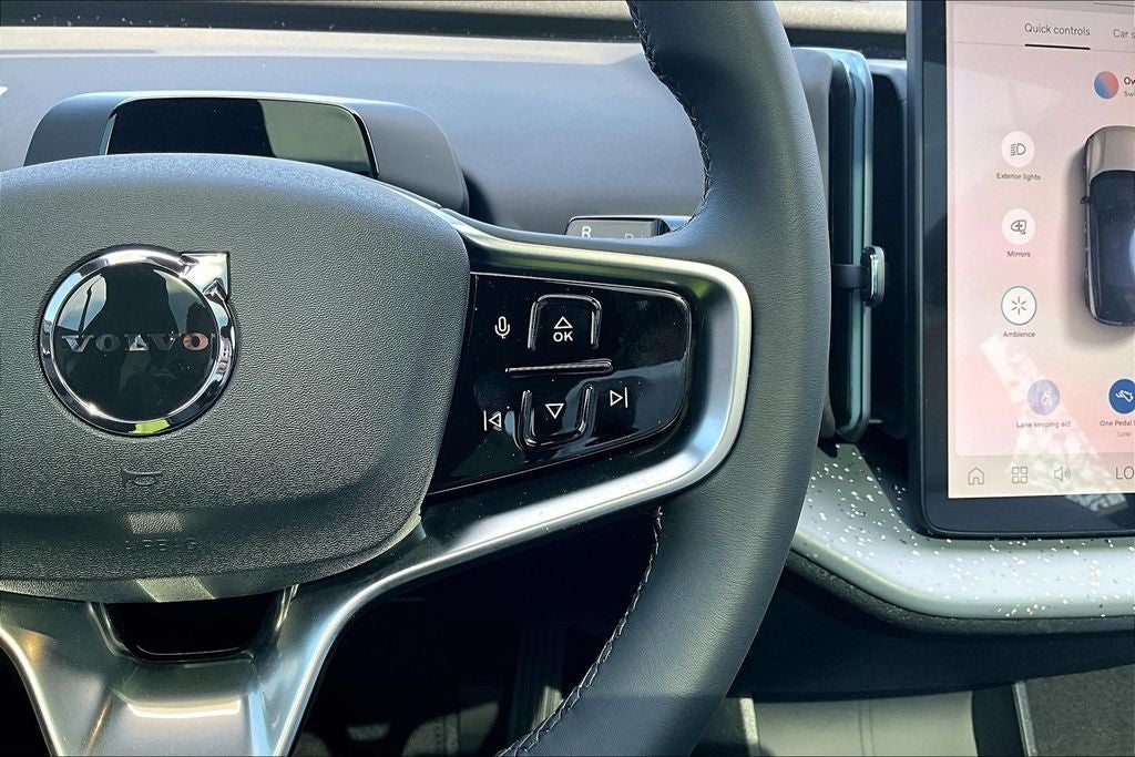 2026 Volvo EX30 Twin Motor Performance Ultra