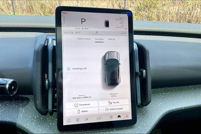 2026 Volvo EX30 Twin Motor Performance Ultra