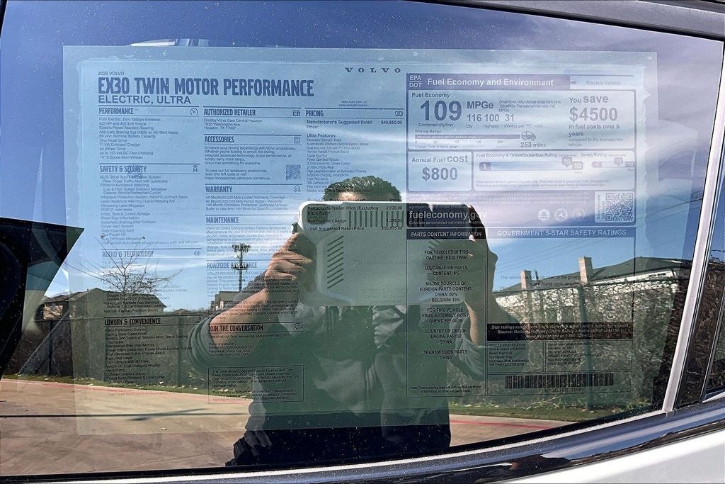 2026 Volvo EX30 Twin Motor Performance Ultra