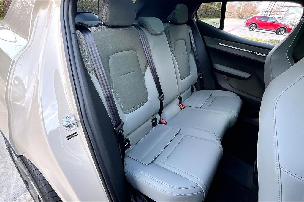 2026 Volvo EX30 Single Motor Plus