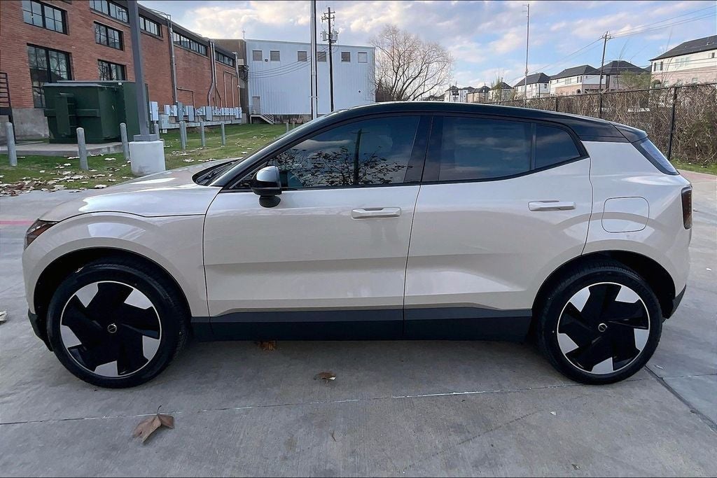 2026 Volvo EX30 Single Motor Plus