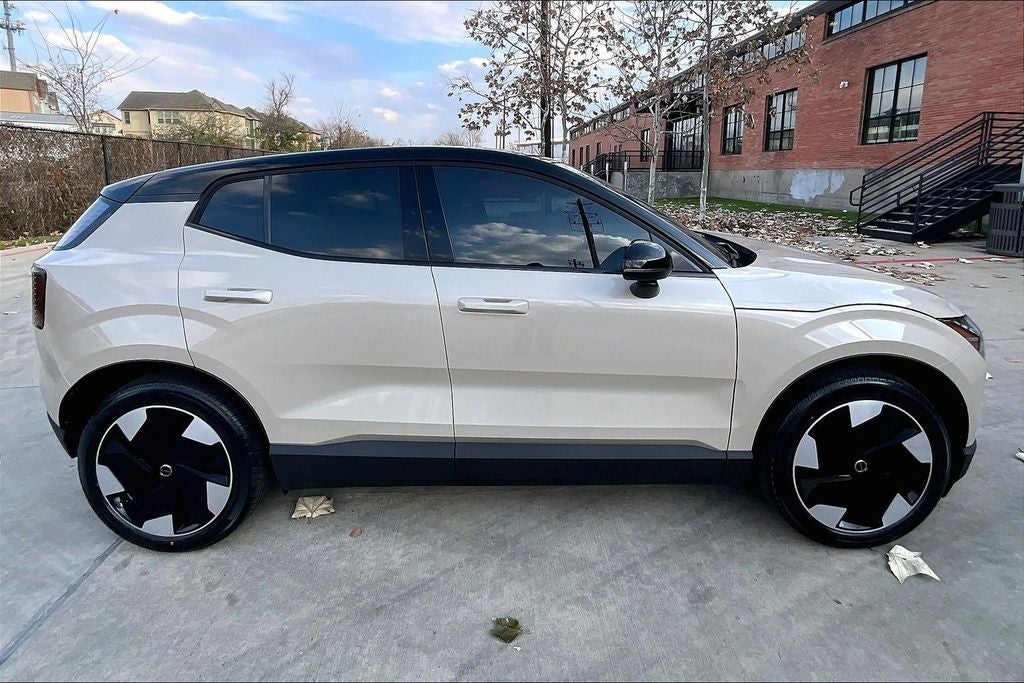 2026 Volvo EX30 Single Motor Plus