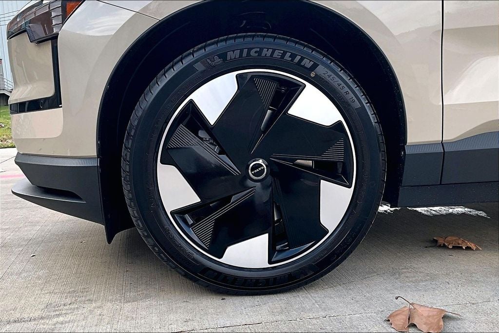 2026 Volvo EX30 Single Motor Plus