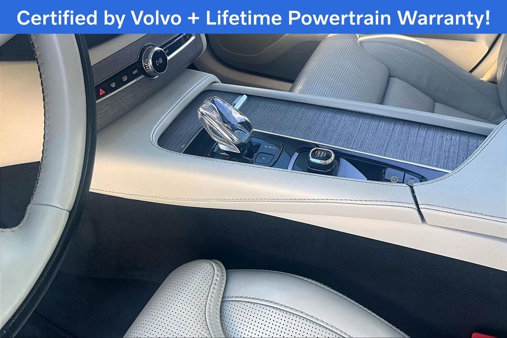 2023 Volvo XC90 Recharge Plug-In Hybrid Ultimate
