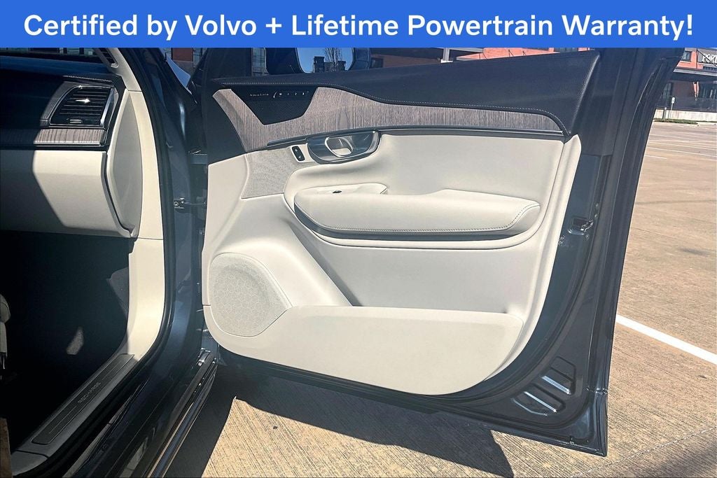 2023 Volvo XC90 Recharge Plug-In Hybrid Ultimate