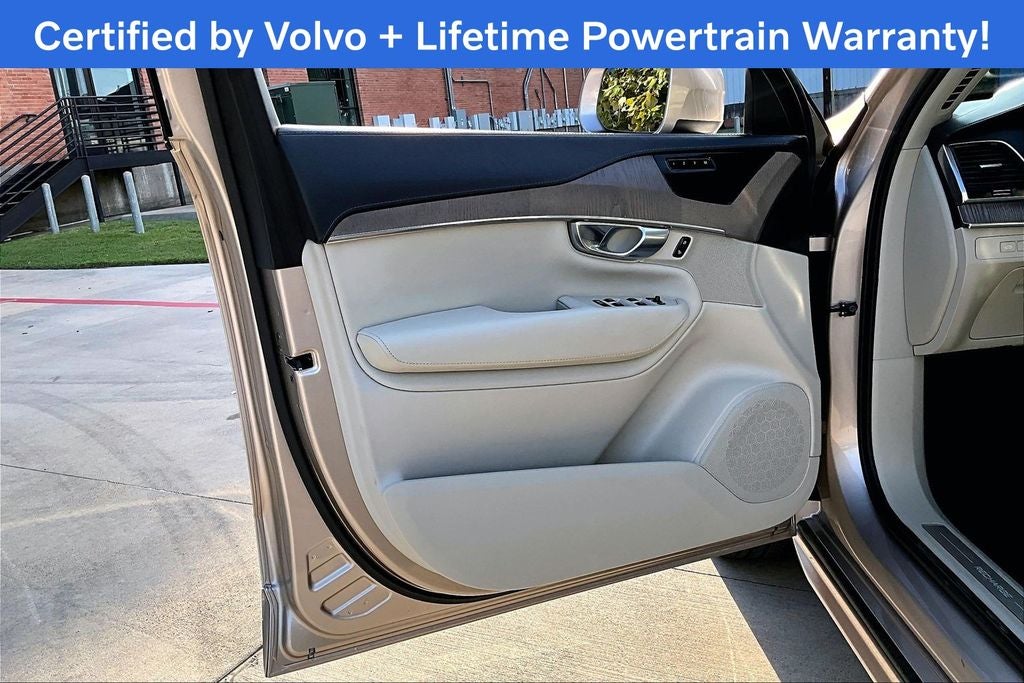 2023 Volvo XC90 Recharge Plug-In Hybrid Ultimate