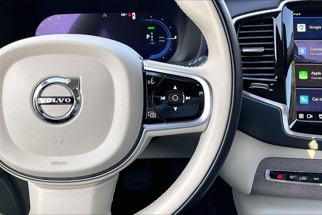 2023 Volvo XC90 Recharge Plug-In Hybrid Ultimate