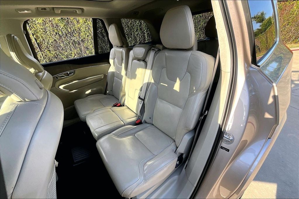 2023 Volvo XC90 Recharge Plug-In Hybrid Ultimate
