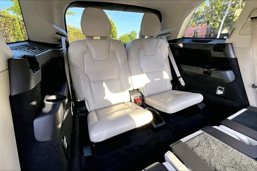 2023 Volvo XC90 Recharge Plug-In Hybrid Ultimate