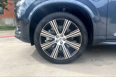 2024 Volvo XC90 Recharge Plug-In Hybrid T8 Plus Bright Theme 7 Passenger