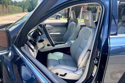 2024 Volvo XC90 Recharge Plug-In Hybrid Ultimate