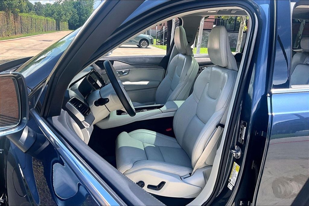 2024 Volvo XC90 Recharge Plug-In Hybrid Ultimate