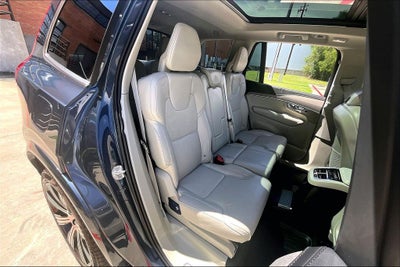 2024 Volvo XC90 Recharge Plug-In Hybrid Ultimate