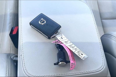2024 Volvo XC90 Recharge Plug-In Hybrid Ultimate