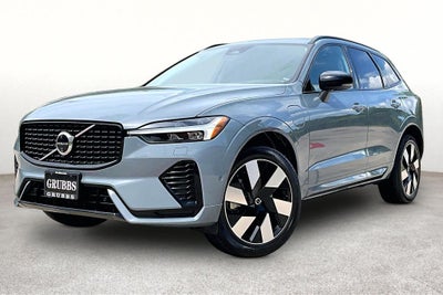 2024 Volvo XC60 Recharge Plug-In Hybrid T8 Plus Dark Theme