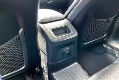 2024 Volvo XC60 Recharge Plug-In Hybrid T8 Plus Dark Theme