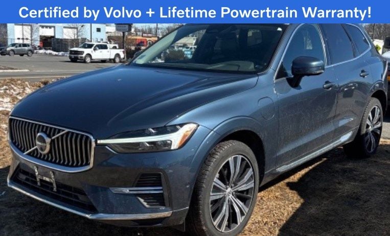 2023 Volvo XC60 Recharge Plug-In Hybrid T8 Plus Bright Theme