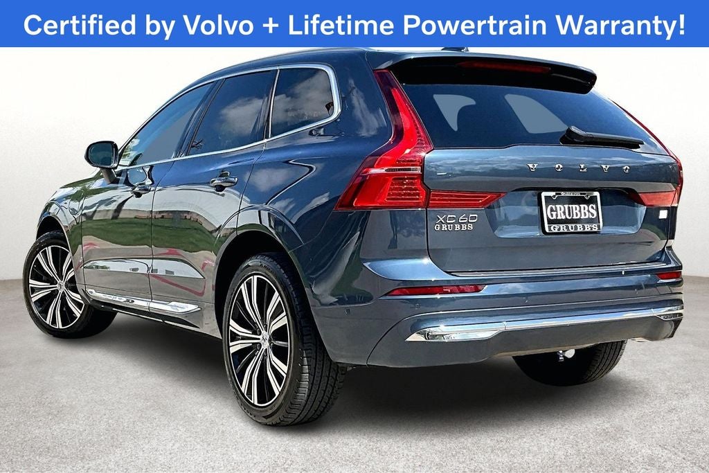 2023 Volvo XC60 Recharge Plug-In Hybrid T8 Plus Bright Theme