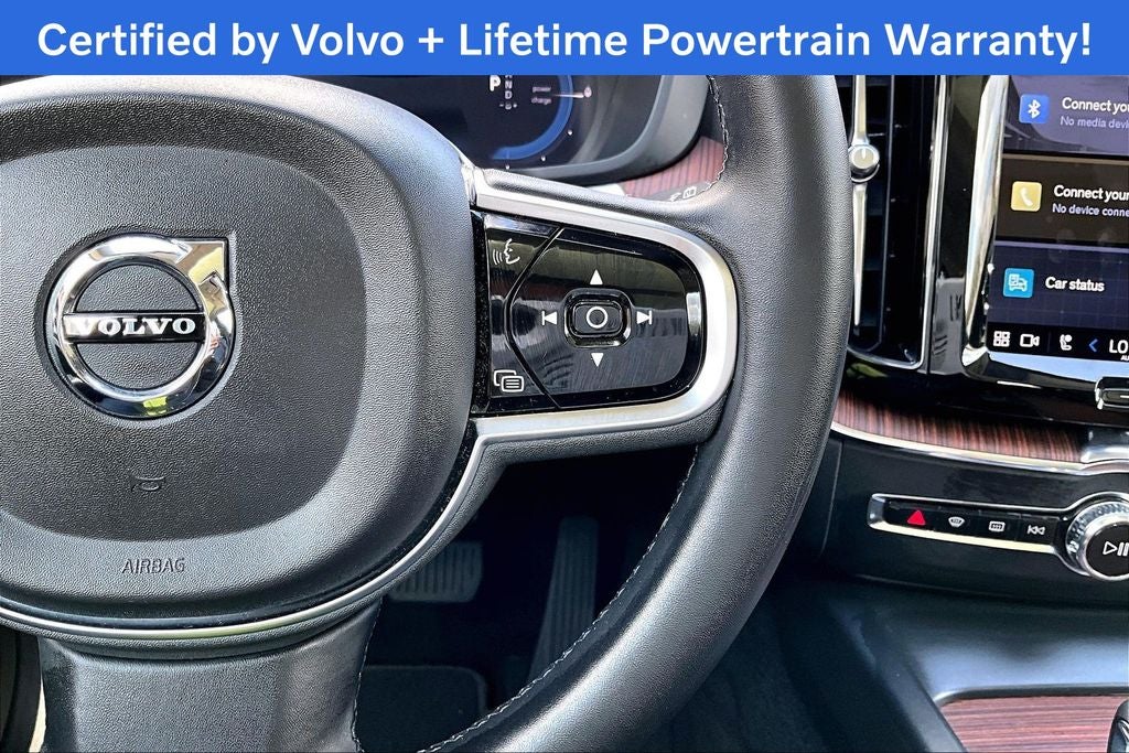 2023 Volvo XC60 Recharge Plug-In Hybrid T8 Plus Bright Theme